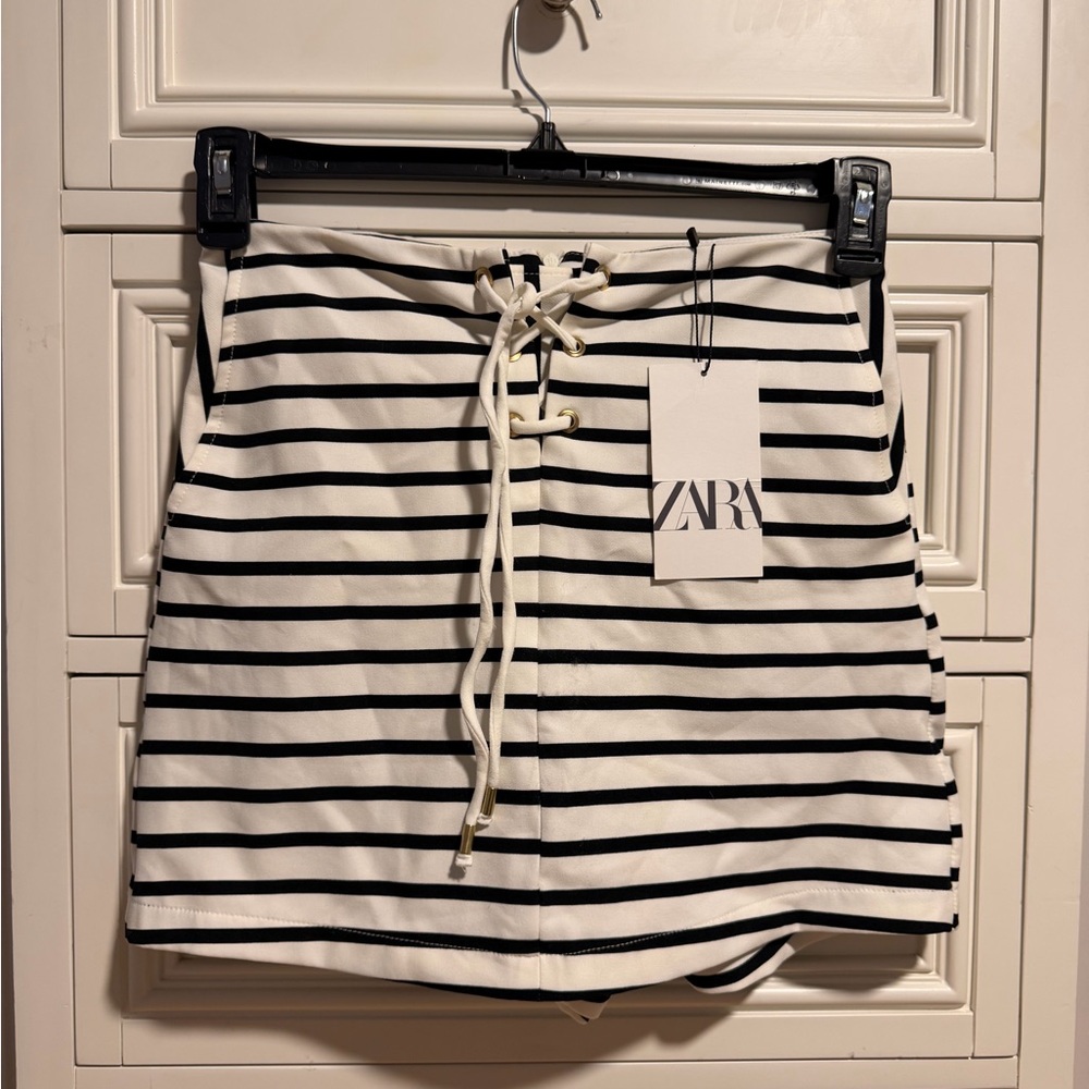 Zara Black & White Striped Lace-Up Skort